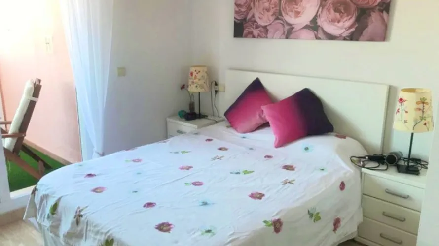 1 bedroom penthouse for sale , Manilva, Spain No. 584 № 10