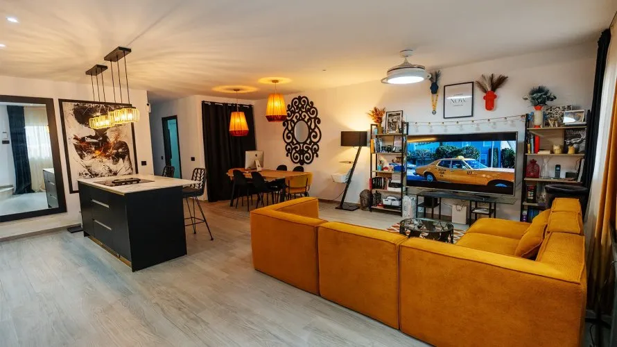 2 bedrooms apartment for sale , Estepona, Spain No. 774 № 2