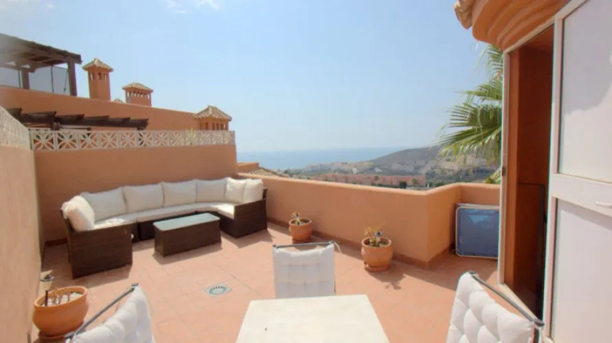 3 bedrooms penthouse for sale , Manilva, Spain No. 506 № 3