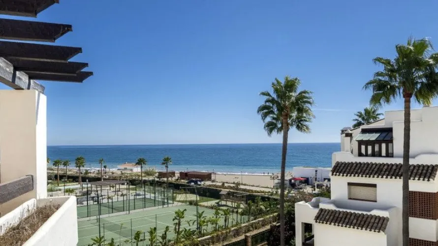 3 bedrooms penthouse for sale , Estepona, Spain No. 389 № 12