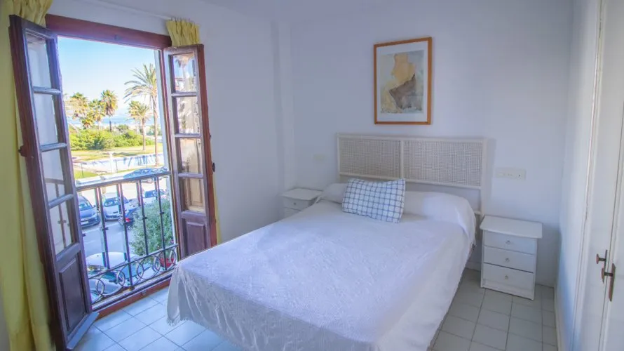 2 bedrooms apartment for sale , Manilva, Spain No. 659 № 3