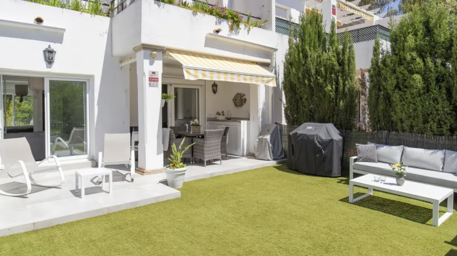 2 bedrooms apartment for sale , Nueva Andalucia, Spain No. 785 № 6