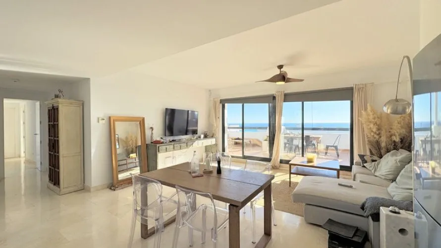 3 bedrooms penthouse for sale , Casares, Spain No. 579 № 18