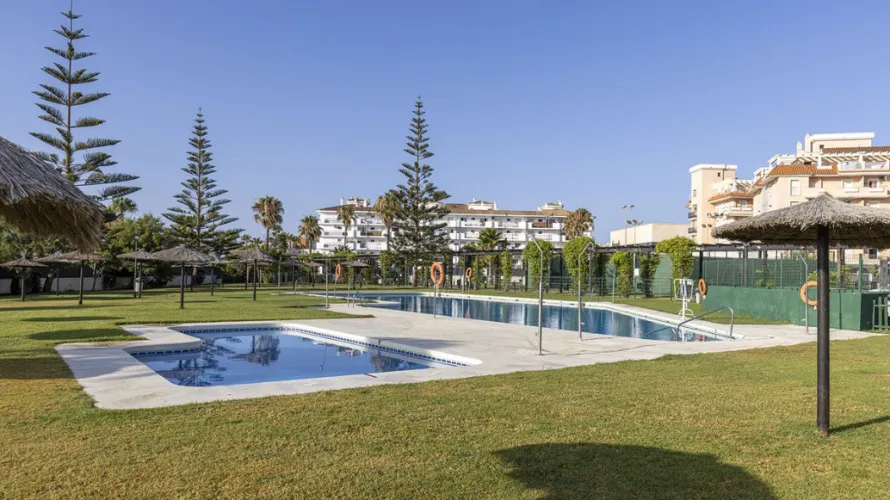 2 bedrooms penthouse for sale , Manilva, Spain No. 756 № 7