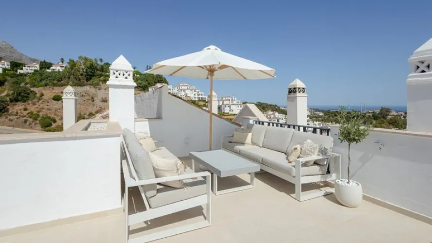 3 bedrooms duplex for sale , Nueva Andalucia, Spain No. 708 № 1