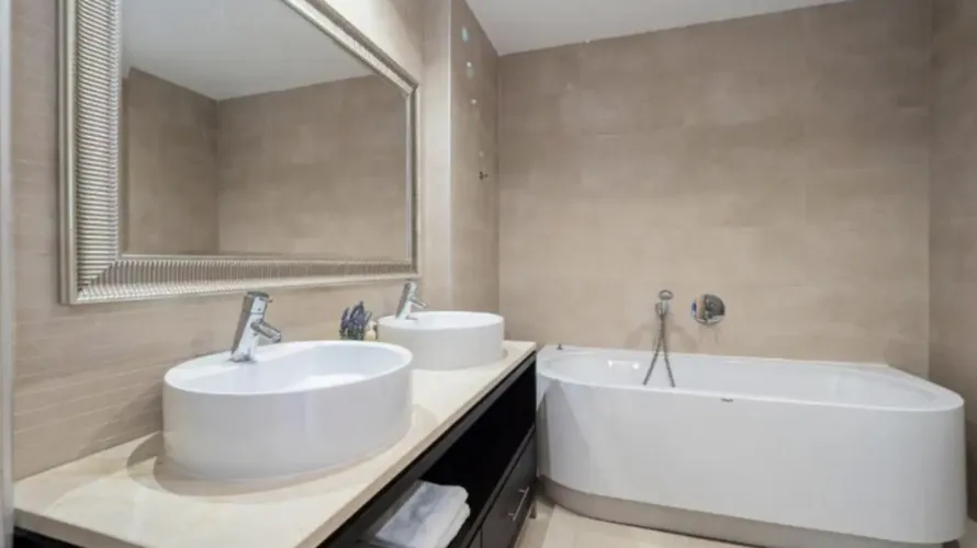 2 bedrooms apartment for sale , Marbella, Spain No. 538 № 8