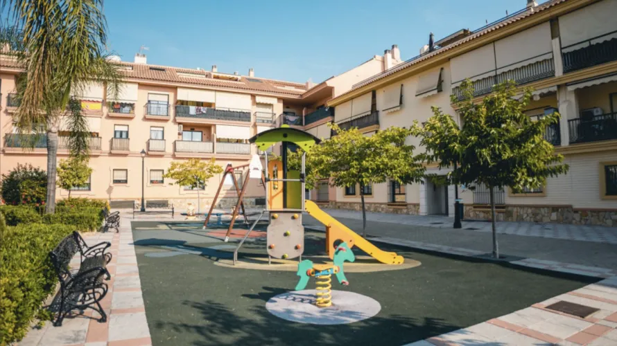 2 bedrooms apartment for sale , Fuengirola, Spain No. 441 № 10