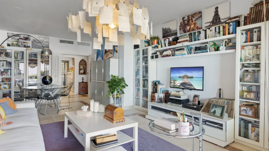 2 bedrooms apartment for sale , Estepona, Spain No. 520 № 28