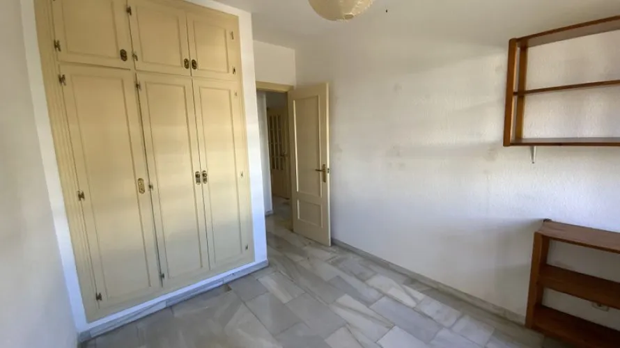 3 bedrooms apartment for sale , Marbella, Spain No. 356 № 7