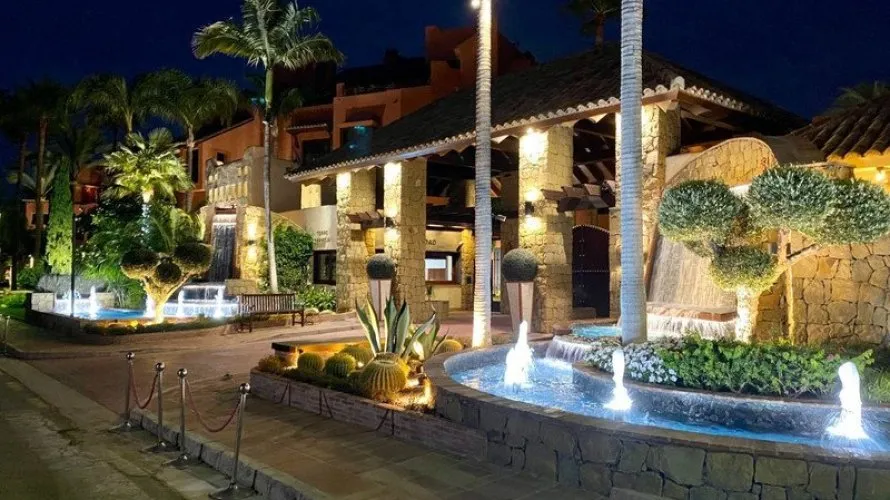 3 bedrooms duplex for sale , Estepona, Spain No. 244 № 16