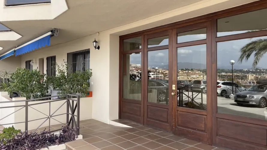 2 bedrooms apartment for sale , Fuengirola, Spain No. 632 № 7