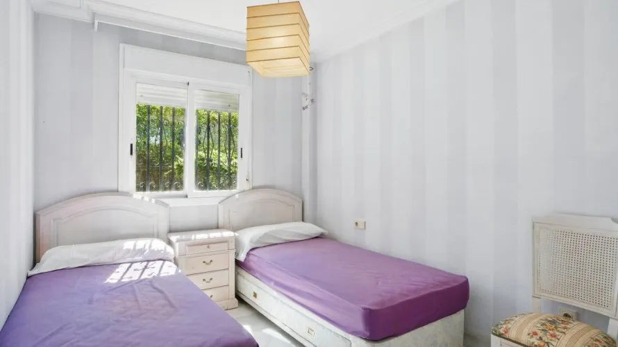 3 bedrooms apartment for sale , Marbella, Spain No. 699 № 9