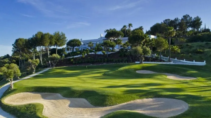 3 bedrooms apartment for sale , Estepona, Spain No. 260 № 22