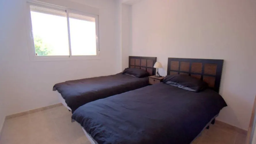 3 bedrooms apartment for sale , Casares, Spain No. 551 № 4