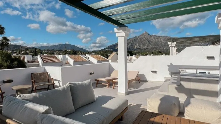 3 bedrooms duplex for sale , Nueva Andalucia, Spain No. 711 № 15