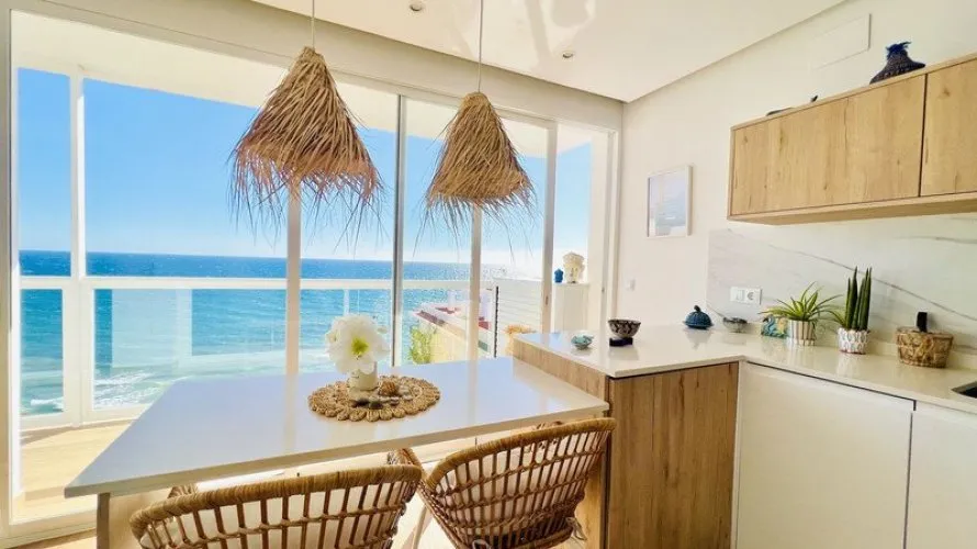 2 bedrooms penthouse for sale , Mijas Costa, Spain No. 570 № 4