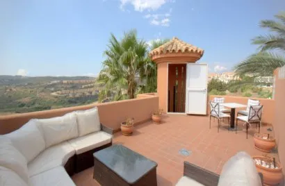 3 bedrooms penthouse for sale , Manilva, Spain No. 506
