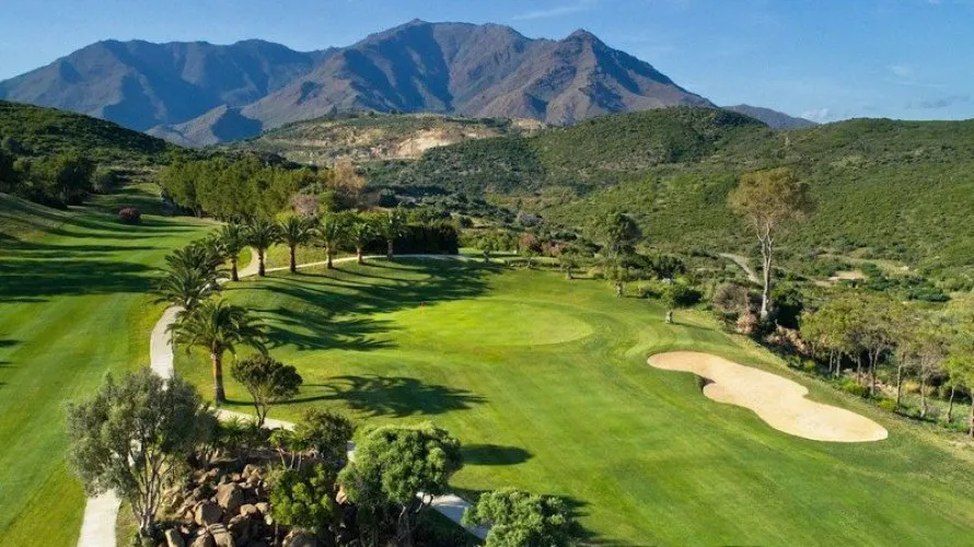 4 bedrooms duplex for sale , Casares, Spain No. 554