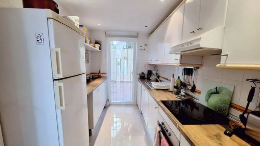 2 bedrooms apartment for sale , Casares, Spain No. 504 № 10