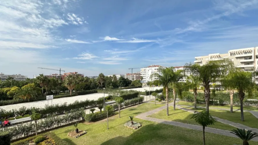 3 bedrooms apartment for sale , Nueva Andalucia, Spain No. 661 № 25