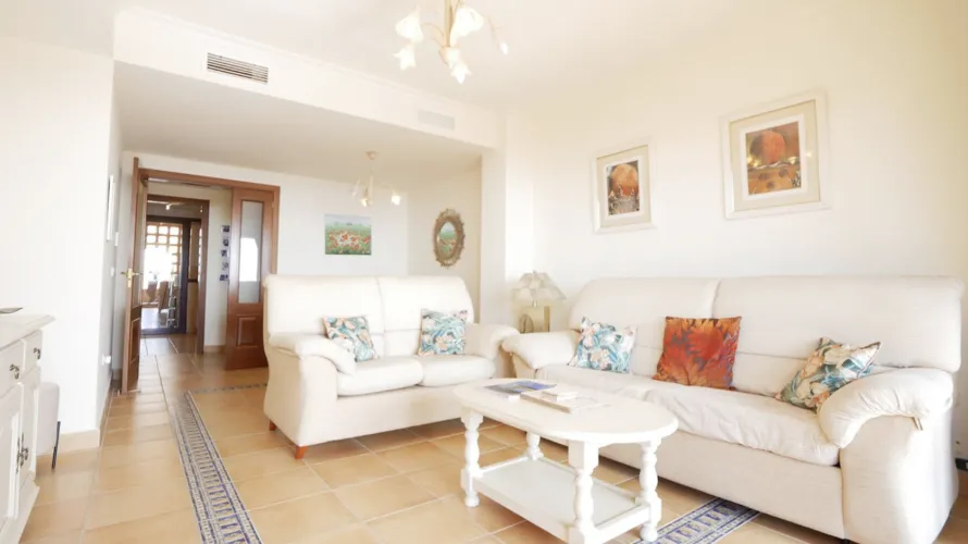 2 bedrooms apartment for sale , Mijas Costa, Spain No. 629 № 5