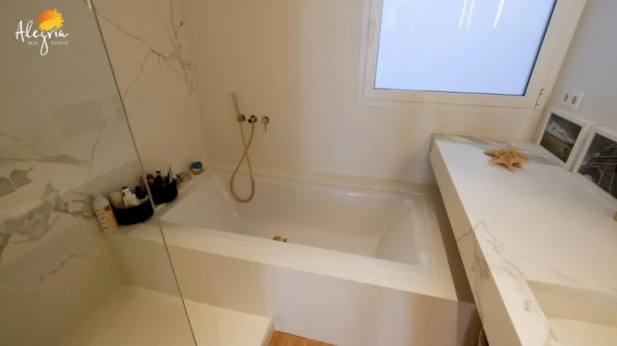 1 bedroom apartment for sale , Valencia, Spain No. 1709 № 1