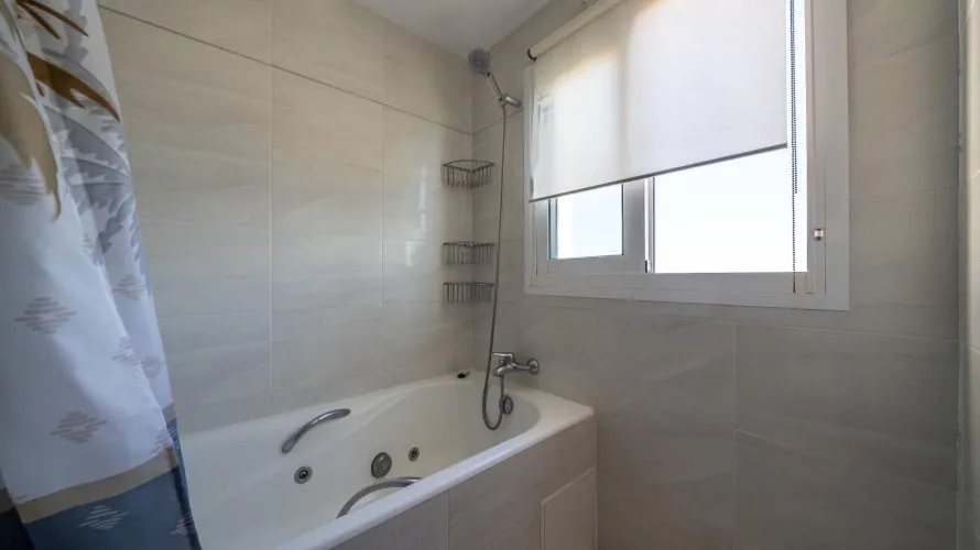 4 bedrooms apartment for sale , Calpe, Spain No. 1554 № 11