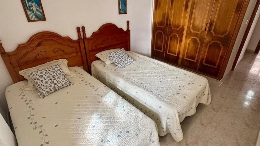 4 bedrooms apartment for sale , Torrevieja, Spain No. 1591 № 17