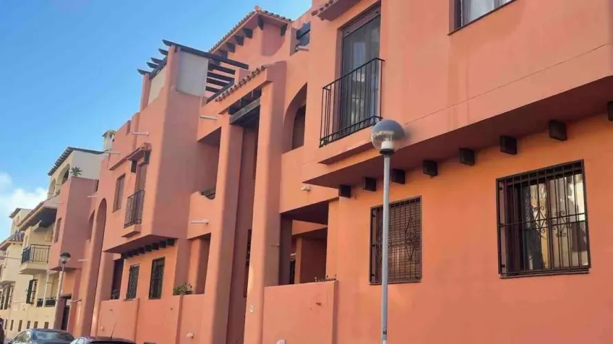 2 bedrooms apartment for sale , Torrevieja, Spain No. 1563 № 10