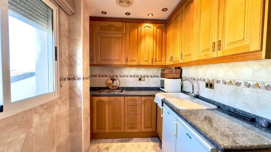 2 bedrooms penthouse for sale , Torrevieja, Spain No. 1582 № 21