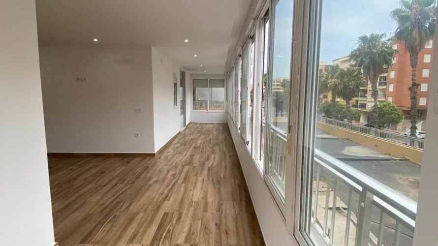 3 bedrooms apartment for sale, Torrevieja, Spain No. 1094 № 15