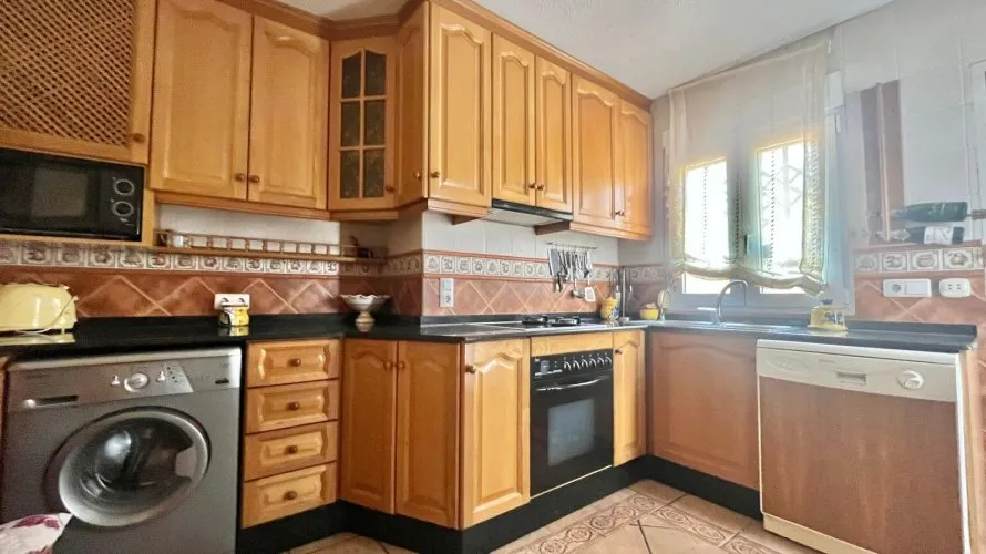 2 bedrooms apartment for sale, Torrevieja, Spain No. 1665 № 20