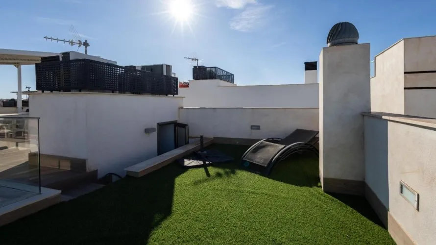 4 bedrooms apartment for sale, La Florida, Spain No. 1640 № 24