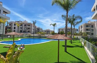 2 bedrooms apartment for sale, Villamartin, Spain No. 1327