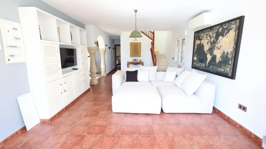 4 bedrooms apartment for sale, Villamartin, Spain No. 1481 № 26