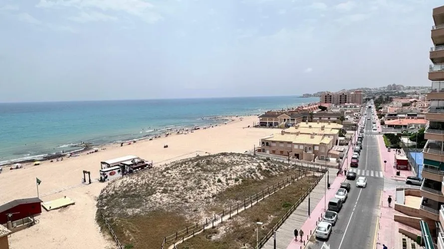 4 bedrooms penthouse for sale, La Mata, Spain No. 1283 № 9