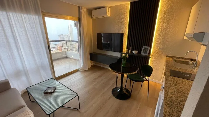 1 bedroom apartment for sale, Benidorm, Spain No. 1371 № 2