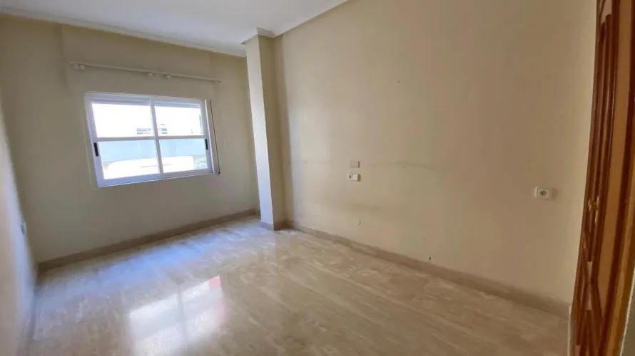 4 bedrooms apartment for sale, Torrevieja, Spain No. 1480 № 18