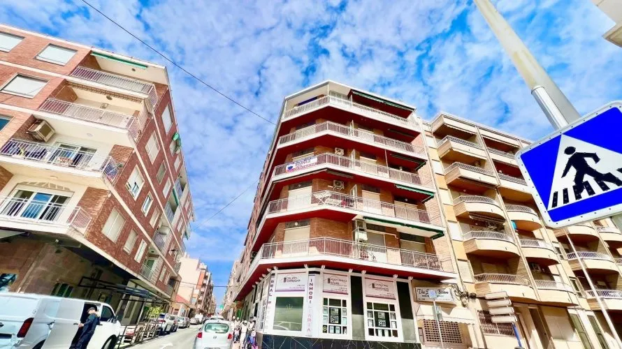3 bedrooms penthouse for sale, Torrevieja, Spain No. 1103 № 27