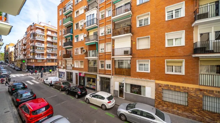 2 bedrooms apartment for sale, Madrid, Spain No. 1691 № 18