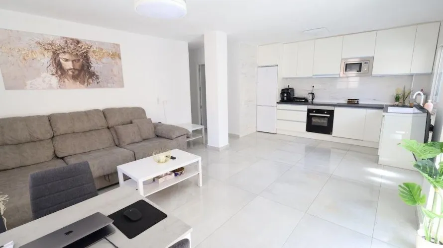 3 bedrooms apartment for sale, Torrevieja, Spain No. 1735 № 12
