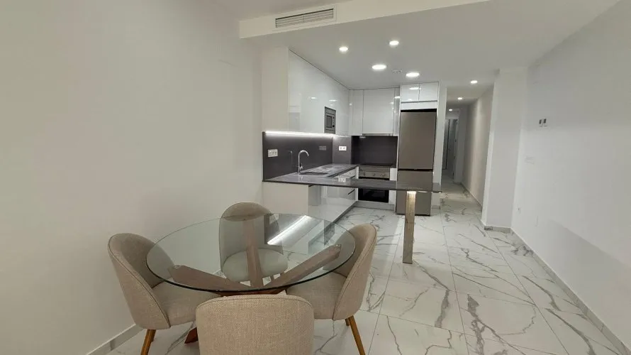 2 bedrooms apartment for sale, Torrevieja, Spain No. 1135 № 3