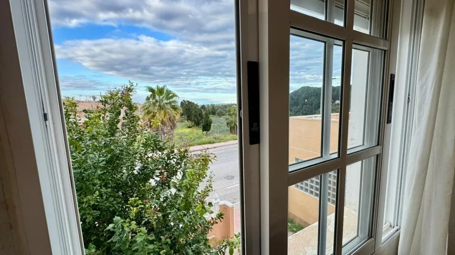 3 bedrooms apartment for sale, Torrevieja, Spain No. 1639 № 10