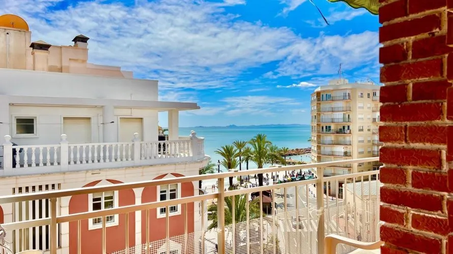 3 bedrooms penthouse for sale, Torrevieja, Spain No. 1103 № 18