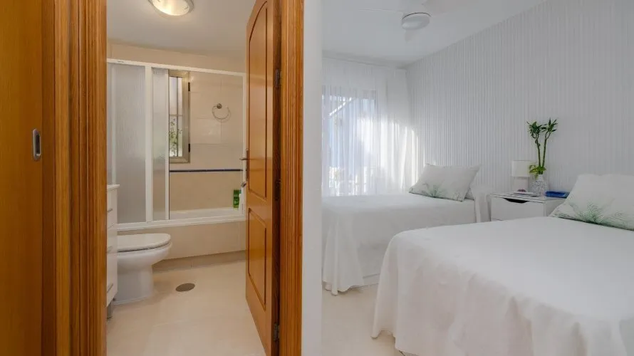 3 bedrooms penthouse for sale, Torrevieja, Spain No. 1622 № 21
