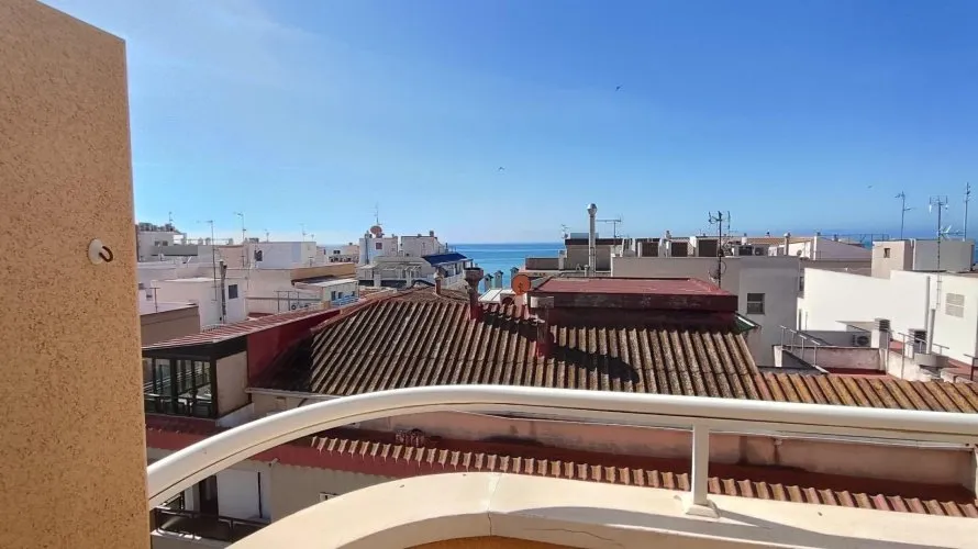 1 bedroom penthouse for sale, Torrevieja, Spain No. 1085 № 28