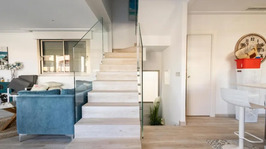 4 bedrooms apartment for sale, La Florida, Spain No. 1640 № 5