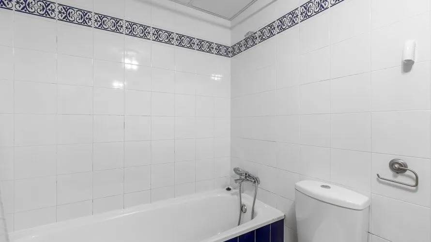 2 bedrooms apartment for sale, Torrevieja, Spain No. 1684 № 19