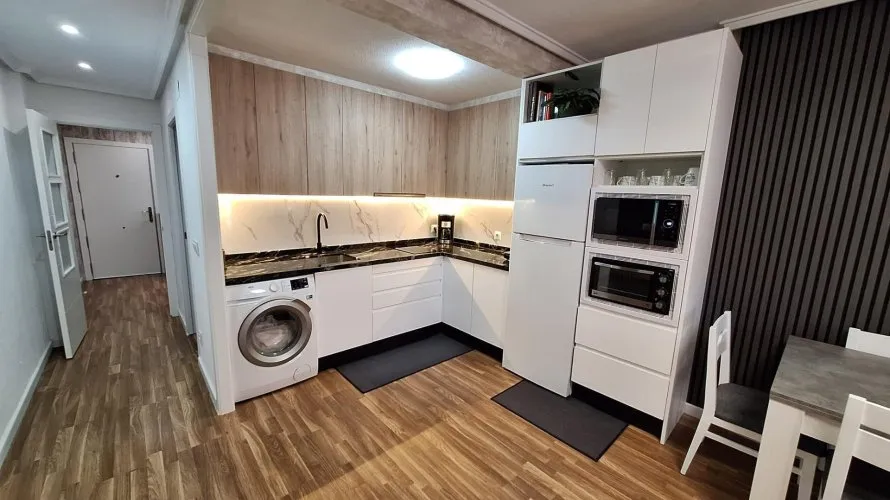 2 bedrooms penthouse for sale, Torrevieja, Spain No. 1136 № 13