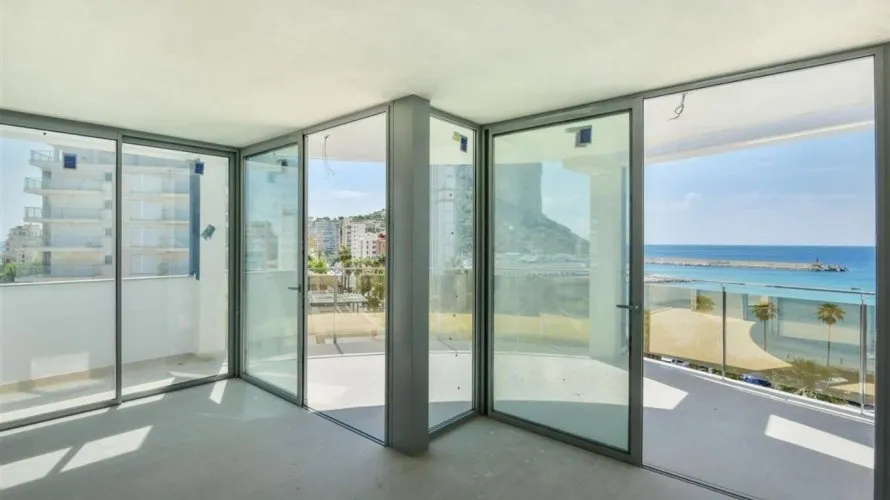 3 bedrooms apartment for sale, Calpe, Spain No. 1118 № 9